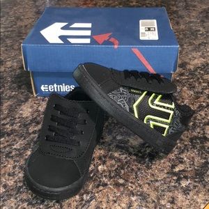 Kids etnies
